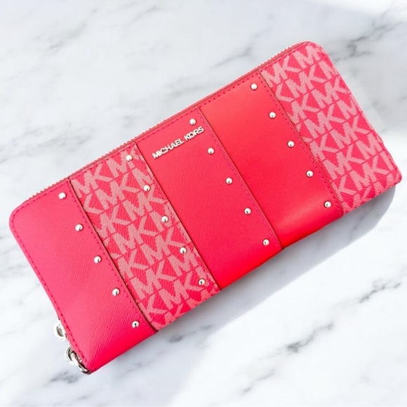 Michael Kors Large Jet Set Travel Continental Wallet Dark Raspberry Multi - Picture 1 of 6